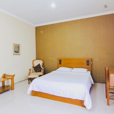Hotel Bandara Asri Kalasan Exterior foto