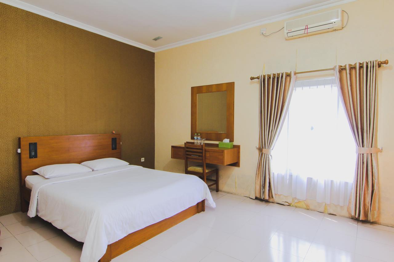 Hotel Bandara Asri Kalasan Exterior foto