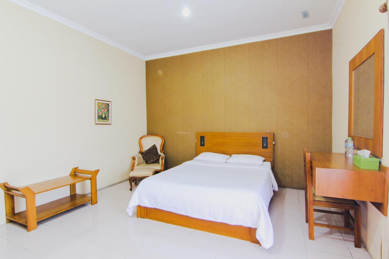 Hotel Bandara Asri Kalasan Exterior foto